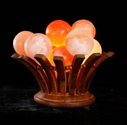 Wooden Round Basket With Spheres (12v)